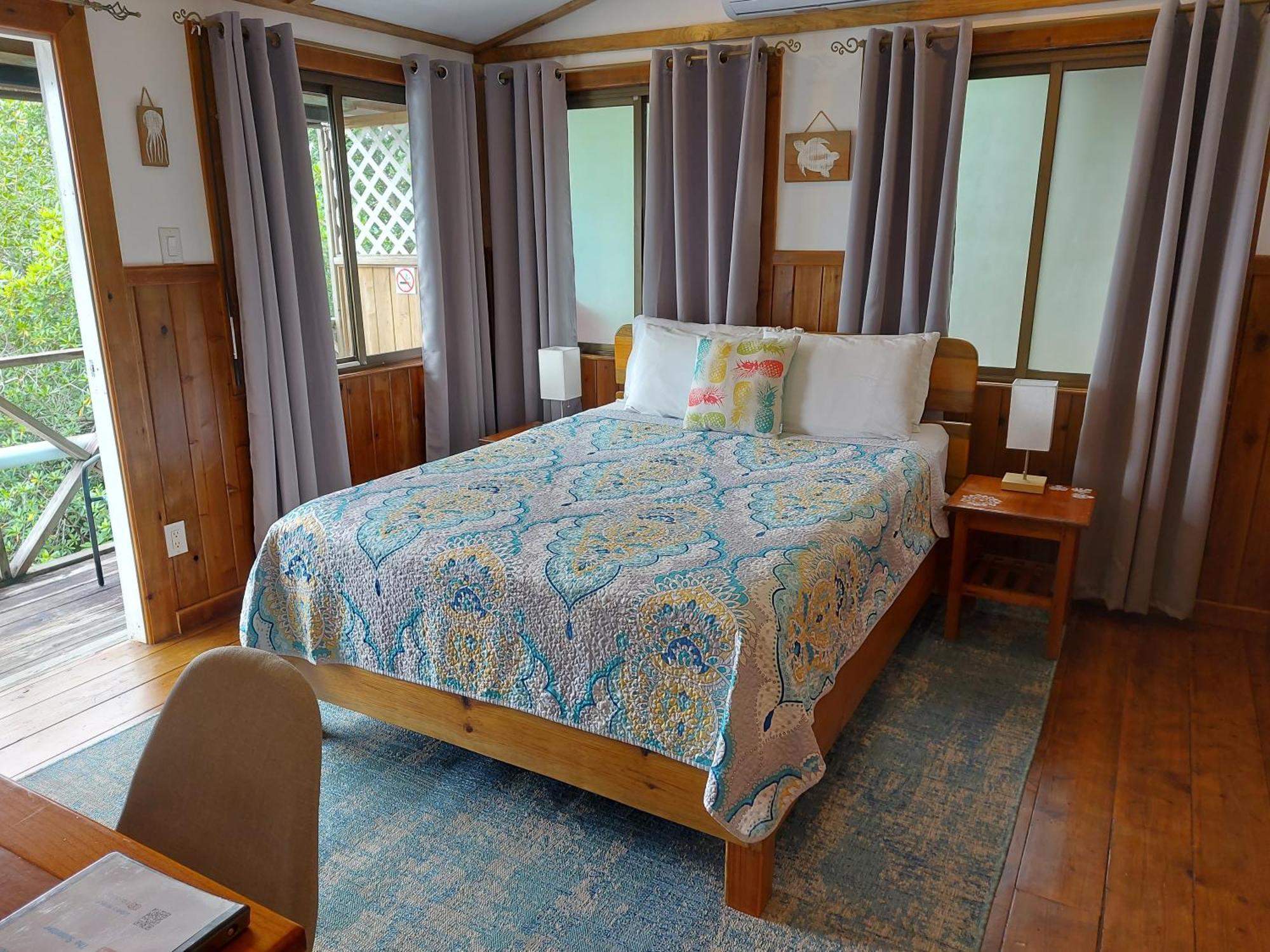 The Sunsetter Bed & Breakfast Bocas del Toro Extérieur photo