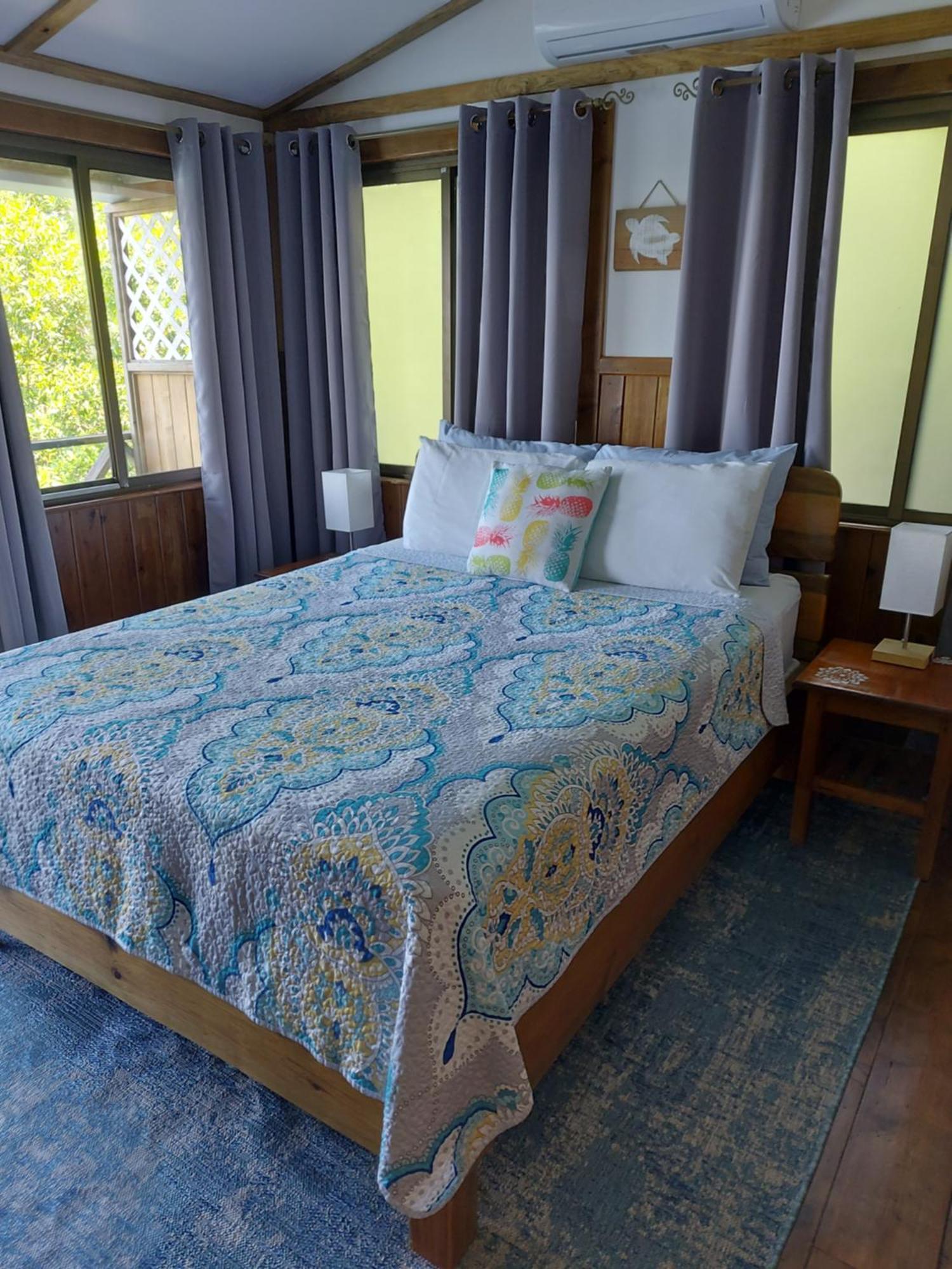 The Sunsetter Bed & Breakfast Bocas del Toro Extérieur photo
